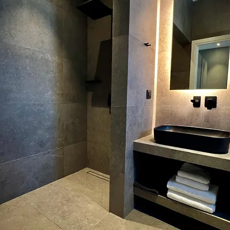 Taiyo Mykonos Super Paradise Beach (Mykonos)